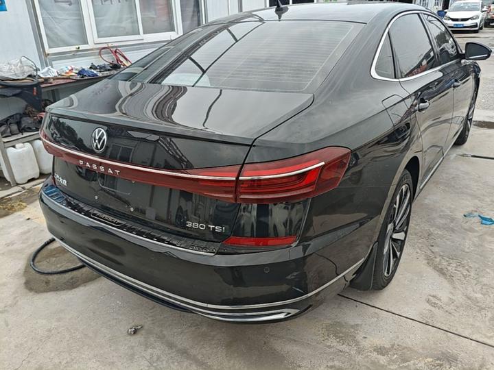 Passat 2024 380TSI photo 4