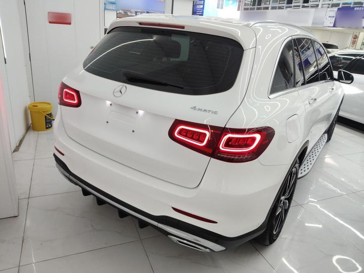 GLC 2020 Facelift GLC 260 L 4MATIC Luxury photo 4
