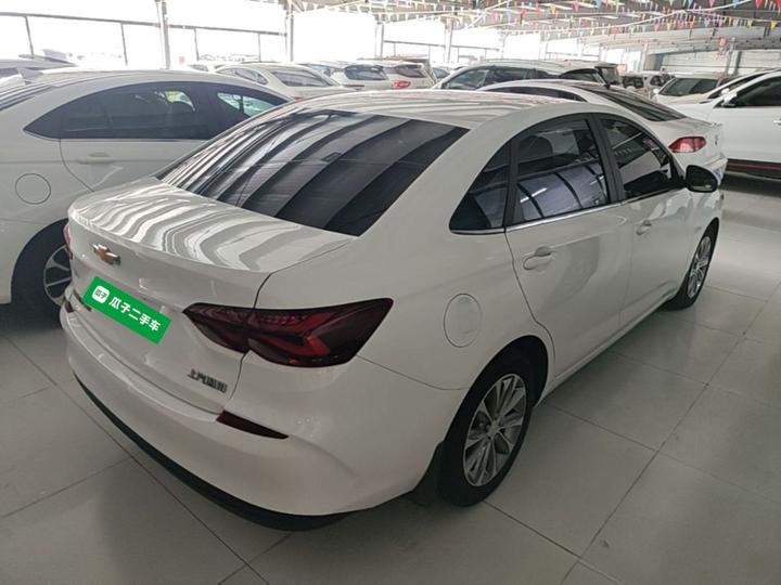 Cruze 2022 320 AT photo 6