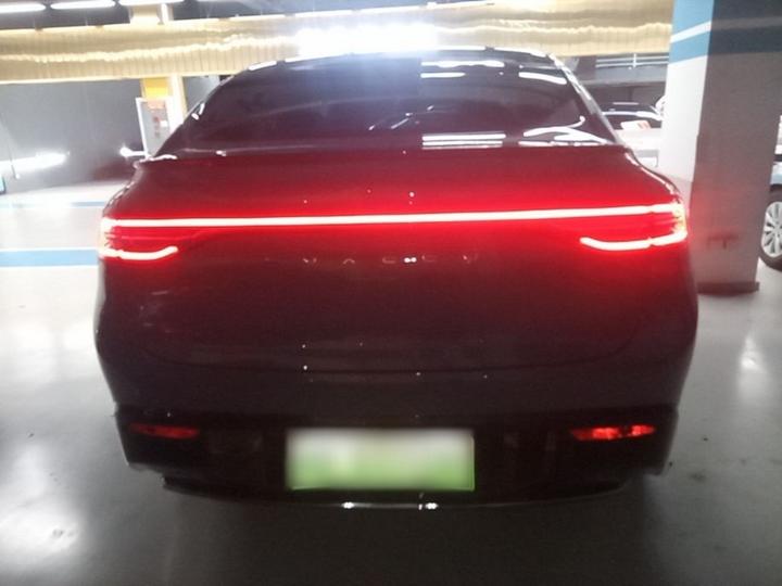 HIMA Luxeed R7 2024 EV 802km Max photo 3