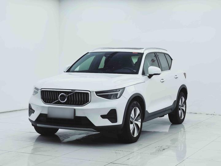 XC40 2024 B3 Luxury