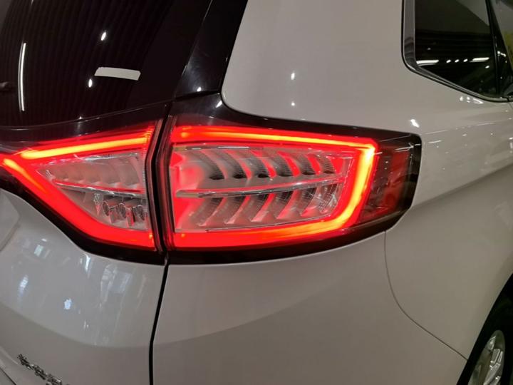 Edge 2018 EcoBoost 245 AWD 7-Seater photo 7