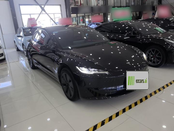 Model 3 2023 RWD photo 3