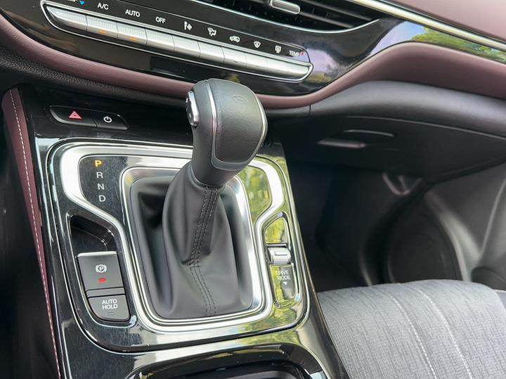 GAC Trumpchi M6 2023 PRO 270T DCT Elite photo 5
