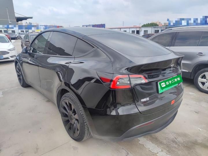 Model Y 2021 Standard Range RWD photo 4
