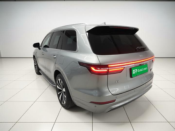 Li Auto ONE 2020 EREV 6-Seater photo 4