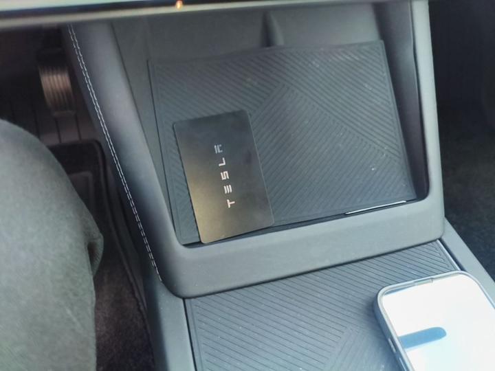 Model 3 2025 RWD photo 8