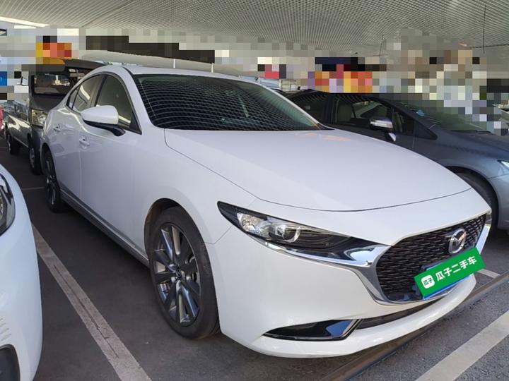3 Axela 2021 2.0L AT photo 3