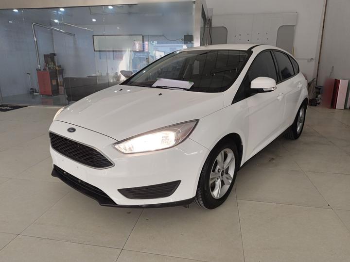 Focus 2018 Hatchback Classic 1.6L AT Comfort