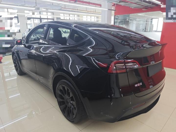 Model Y 2021 Standard Range RWD photo 4