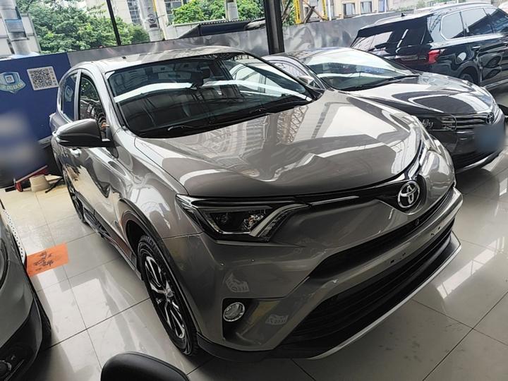 RAV4 2016 2.0L CVT RWD China V photo 3