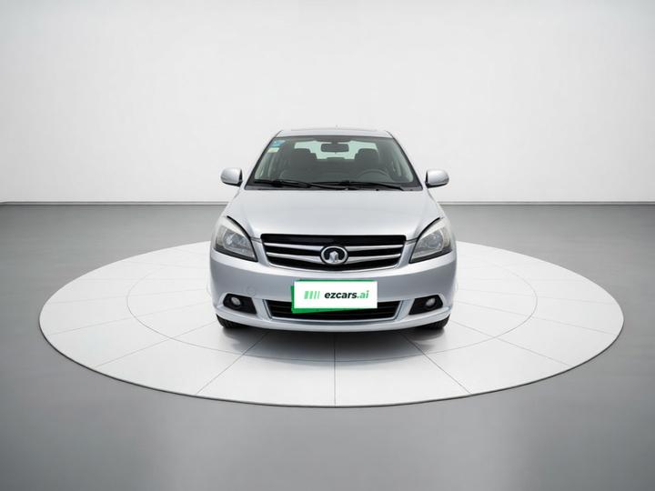 C30 2015 1.5L MT Comfort photo 2