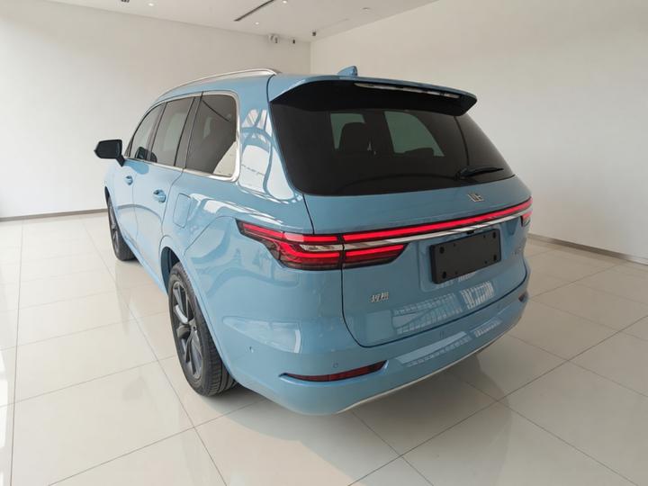 Li Auto ONE 2021 EREV 6-Seater photo 4