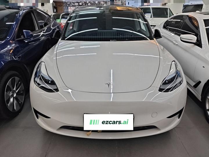 Model Y 2022 Facelift RWD photo 2