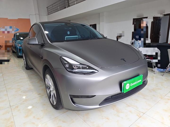 Model Y 2022 Facelift RWD photo 3