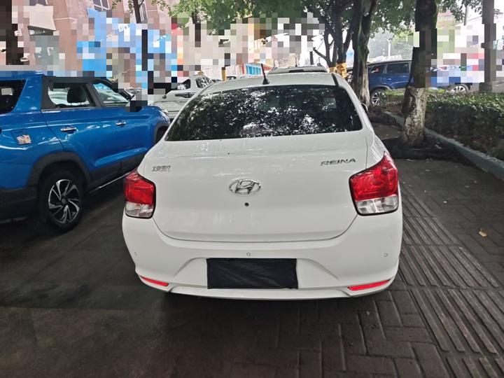 Verna 2017 1.4L AT China V photo 3
