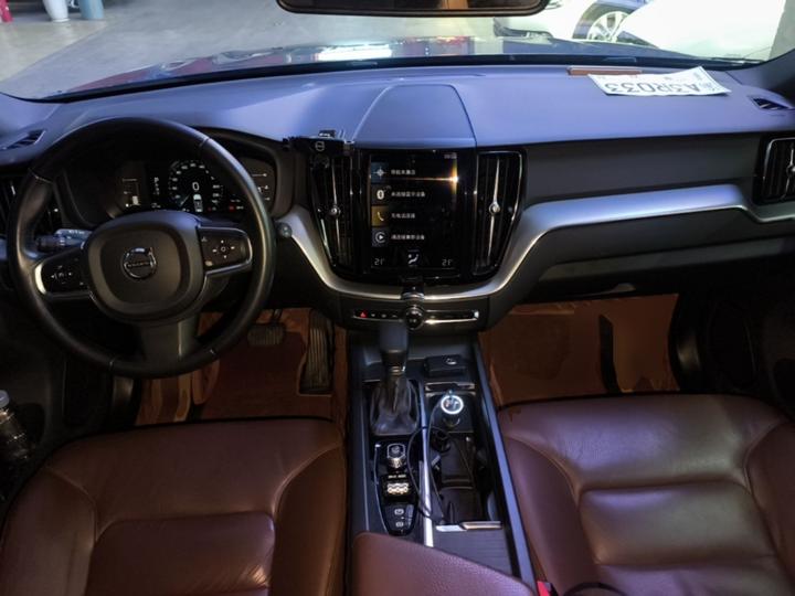 XC60 2021 T5 AWD Luxury photo 5