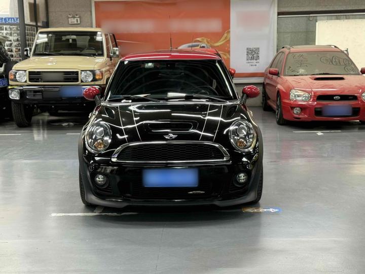 JCW 2013 1.6T JOHN COOPER WORKS photo 2