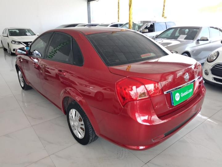 Excelle 2015 1.5L AT Classic photo 4