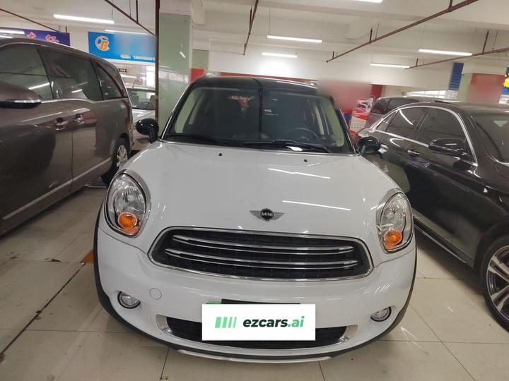 2014 1.6T COOPER ALL4 Fun photo 2