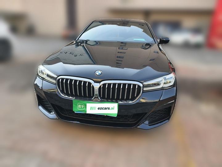 5 Series 2021 530Li Leading M Sport Package photo 2