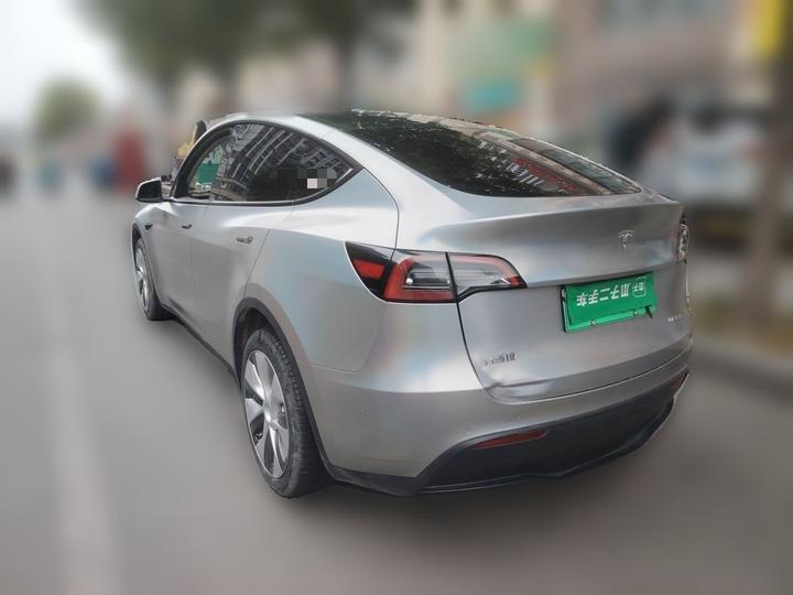 Model Y 2022 Long Range AWD photo 4