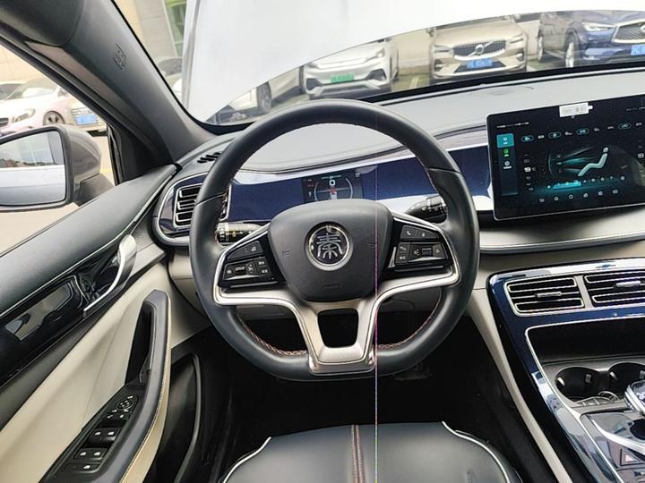 Qin PLUS 2021 EV 400KM Luxury photo 6