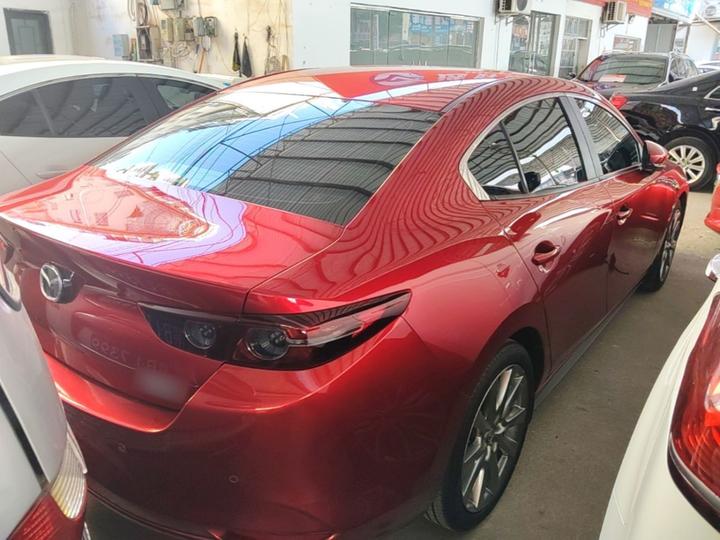 3 Axela 2022 2.0L AT photo 6