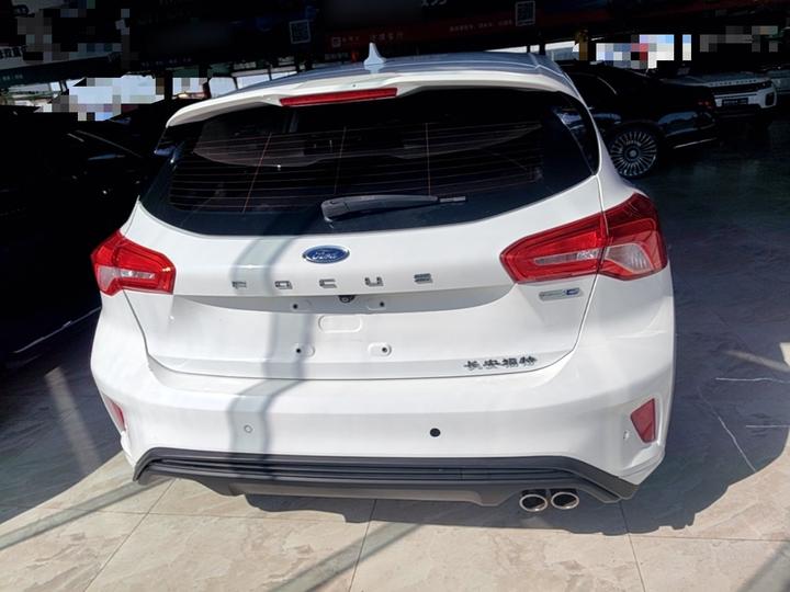 Focus 2020 Hatchback EcoBoost 180 AT photo 5