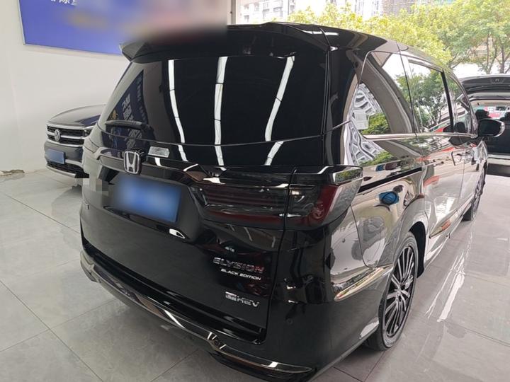 Elysion 2024 2.0L e:HEV Luxury photo 6