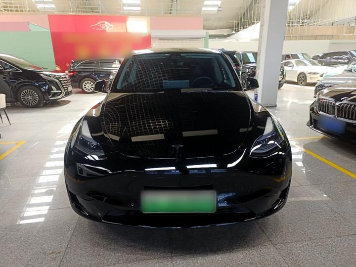Model Y 2022 Facelift RWD photo 2