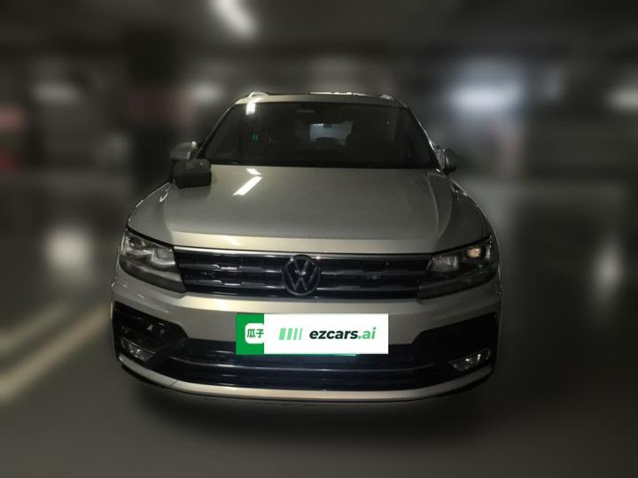 Tiguan L 2021 330TSI AT RWD R-Line photo 2