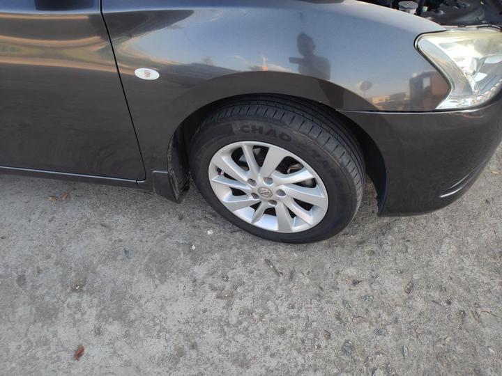 Sylphy 2014 1.6XV CVT Exclusive photo 8
