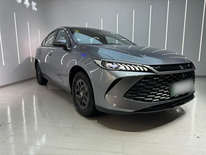 Qin PLUS 2026 DM-i 128KM Progressive photo 2