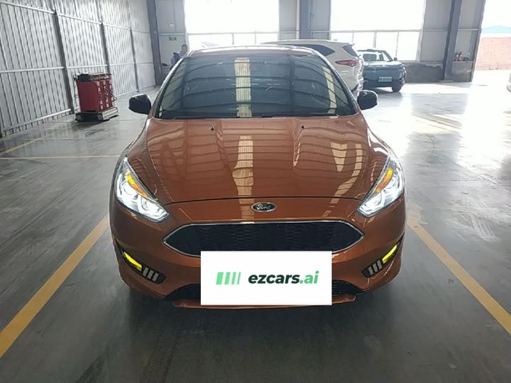 Focus 2017 Hatchback EcoBoost 180 AT Sport photo 2