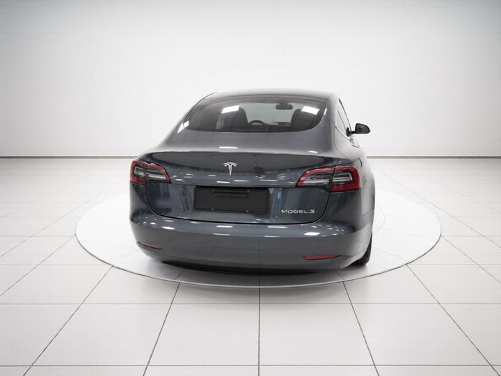 Model 3 2022 RWD photo 5