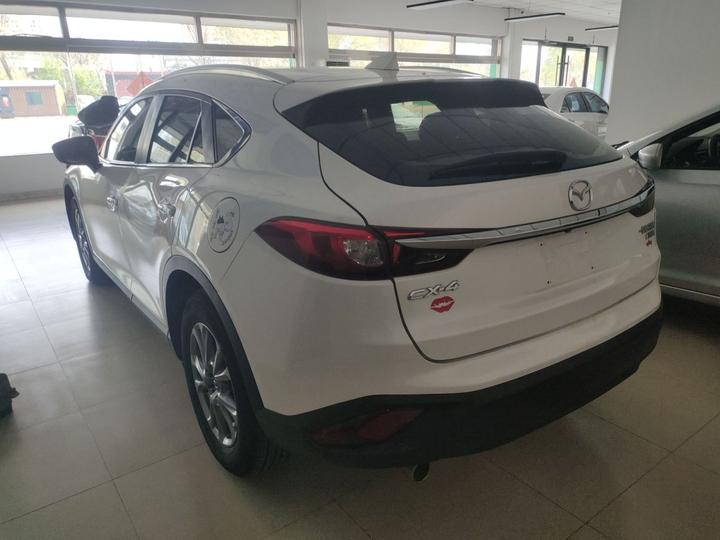 CX-4 2018 2.0L AT RWD Upgraded China V photo 4