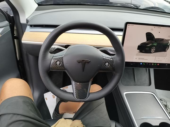 Model Y 2022 RWD photo 6