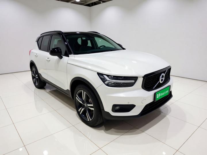 XC40 2021 T4 AWD Sport photo 3