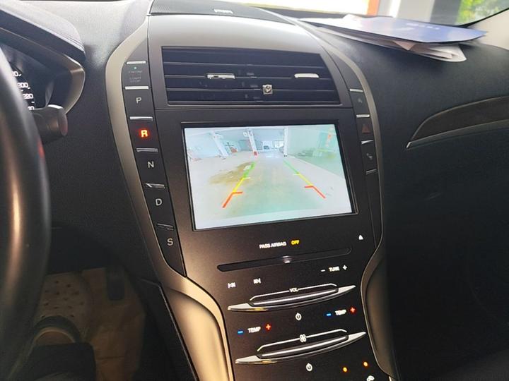 MKZ 2014 2.0T photo 4