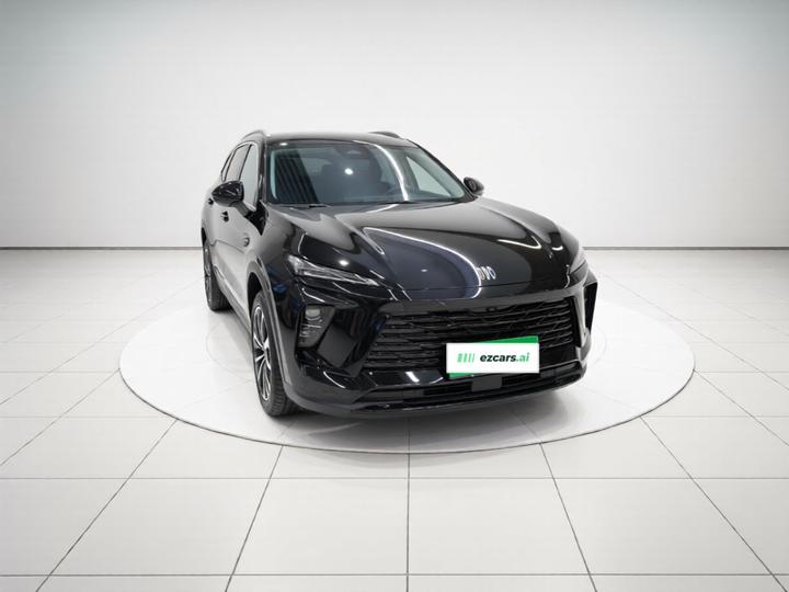 2025 Envision Plus 28T AWD photo 3