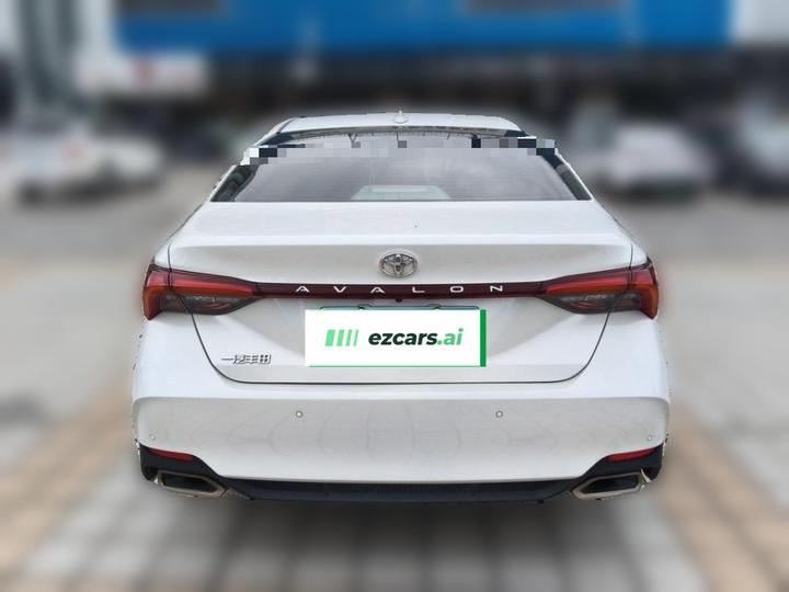 Avalon 2023 2.0L Luxury photo 3