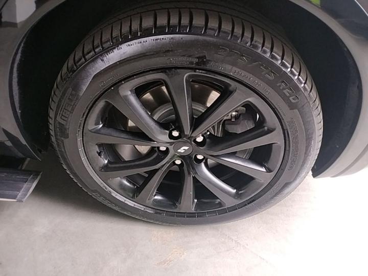 Li Auto ONE 2021 EREV 6-Seater photo 8