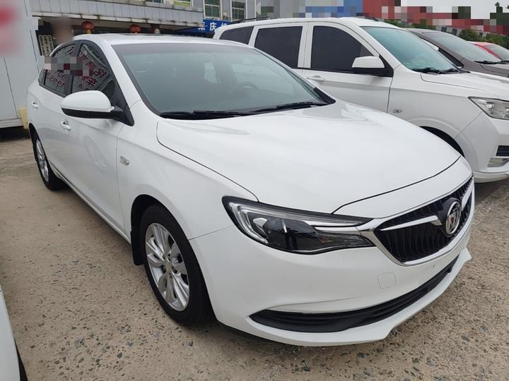 Excelle 2021 Facelift Classic 1.5L AT Elite photo 3