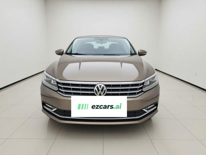 Passat 2017 330TSI DSG photo 2