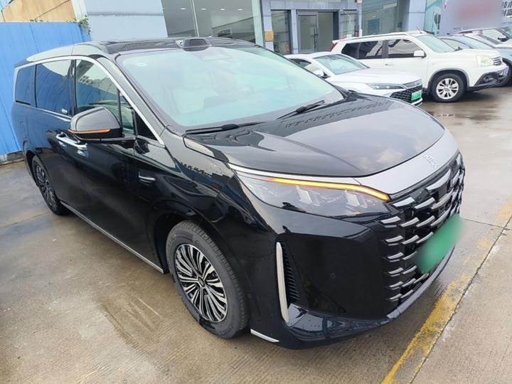 2026 DM-i 1.5T 218KM Excellence photo 3