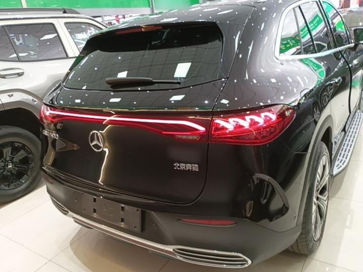 EQE SUV 2024 500 4MATIC photo 5