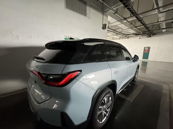ES6 2020 600KM Sport photo 4