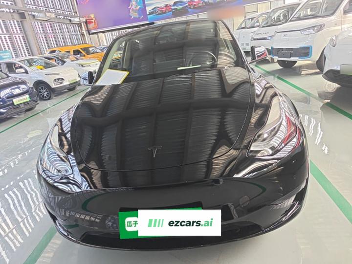 Model Y 2022 RWD photo 2