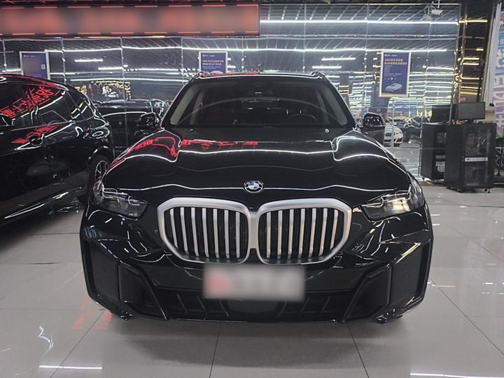 X5 2023 xDrive 30Li Exclusive M M Sport Night Package photo 2